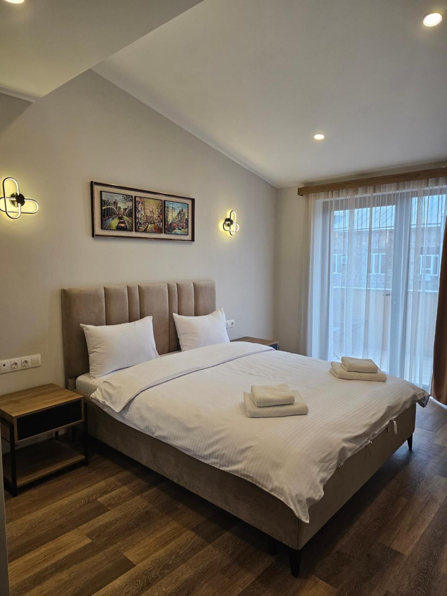 Hotel Avenue 30 Jerevan Eksteriør bilde