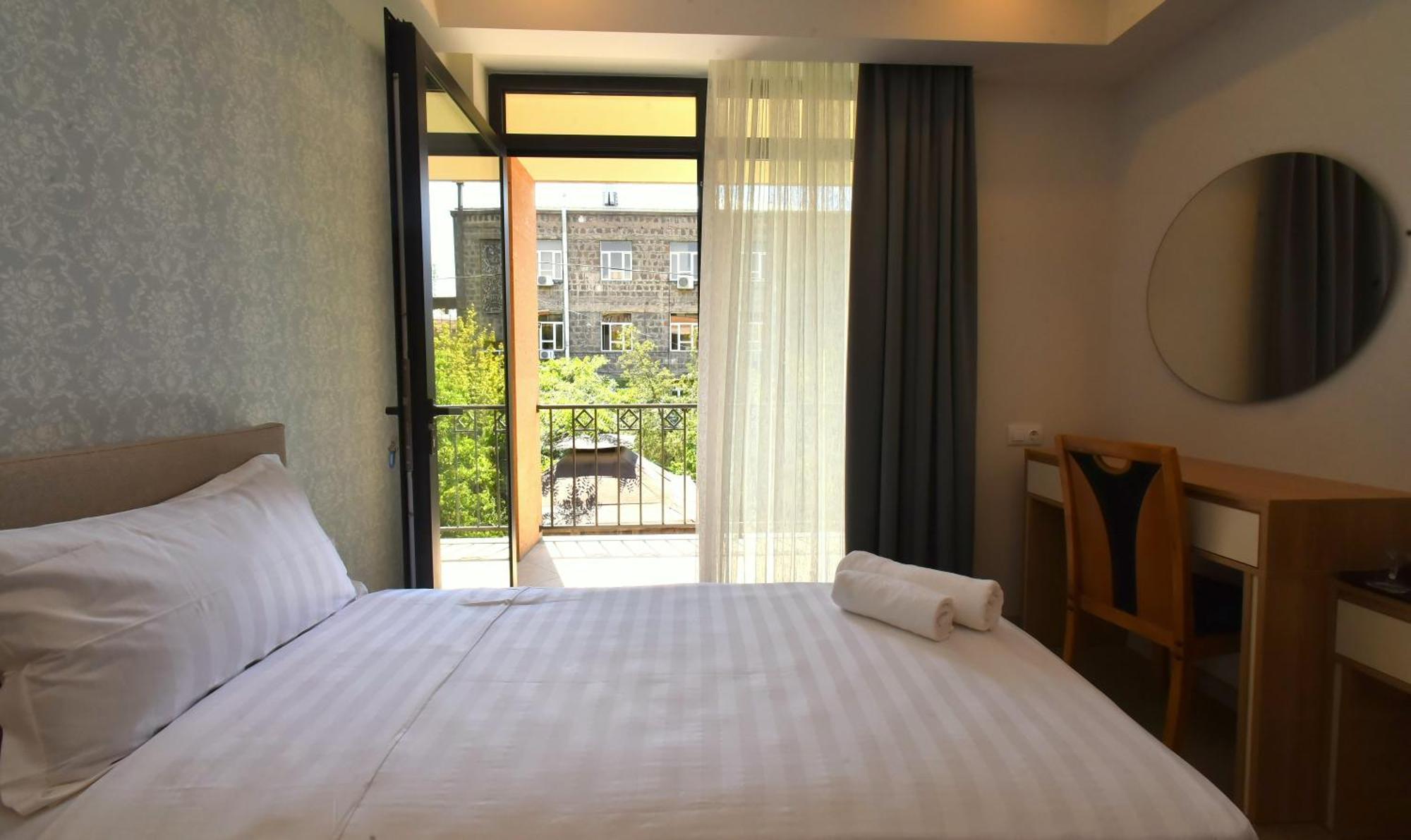 Hotel Avenue 30 Jerevan Eksteriør bilde